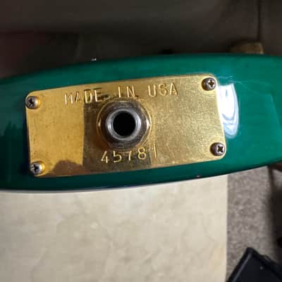 1990s USA Carvin DC127 Neck-Through – Emerald Green – Original Case – Excellent Condition image 4