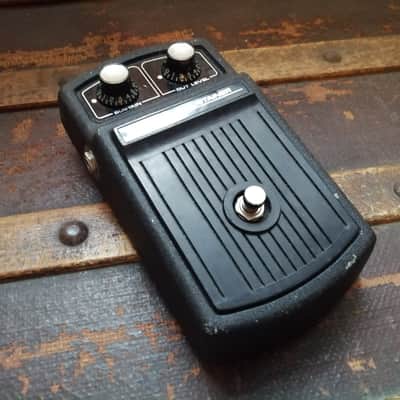 Roland AS-1 Sustainer | Reverb
