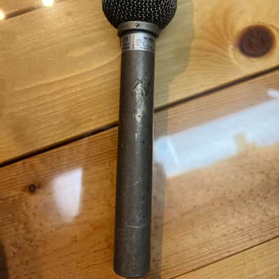 Electro-Voice RE11 Cardioid Dynamic Microphone image 4