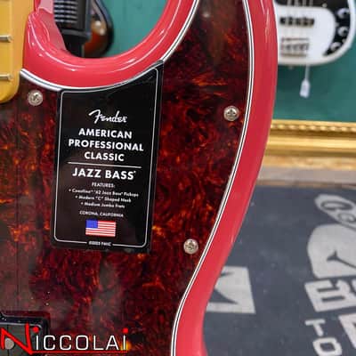 Fender American Professional Classic Jazz Bass, Maple Fingerboard, Faded Dakota Red Bild 3