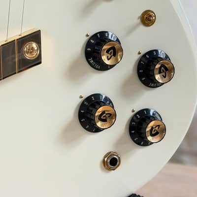 GUILD Polara Kim Thayil Vintage White image 4