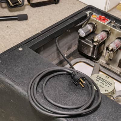 Fender Bantam Bass-Amp - 2-Channel 30-Watt 1x15" Guitar Combo 1969 - 1971 - Silverface image 18