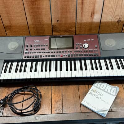 Korg Pa700 Professional Arranger - Standard 2017 - Present - Red image 2