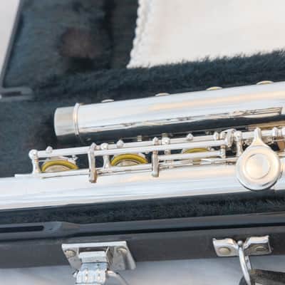 Yamaha YFL-385 II Intermediate Flute *Solid Silver Headjoint *Low-B *Japan Made *Overhauled New Pads image 11
