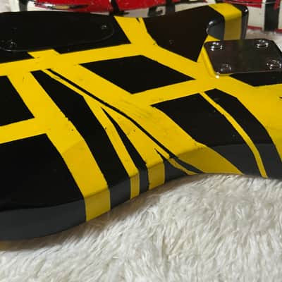 Eddie Van Halen Mini 30" Playable Guitar Set - Custom Built One Of A Kind Set - Great For Playing/Travel/Display image 8