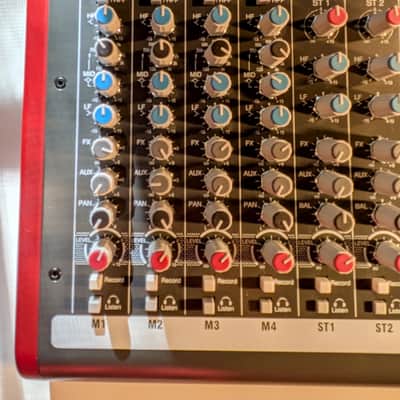 Allen & Heath ZED-10 - Excellent condition in box image 3