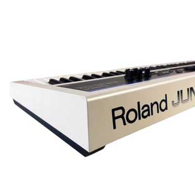 Roland JUNO-Di 61-Key Mobile Synthesizer image 10
