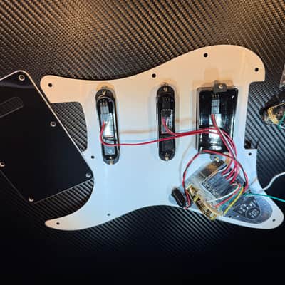 EMG SL20 Steve Lukather Pickups HSS on Prewired Loaded Pickguard with battery active electronics, 2010s - Black/Black Pearl image 4