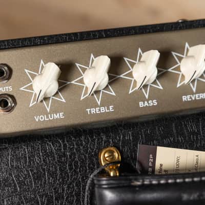 Magnatone Varsity Reverb Point-To-Point 15W 1x12” Combo Amp – Cathedral Black image 3