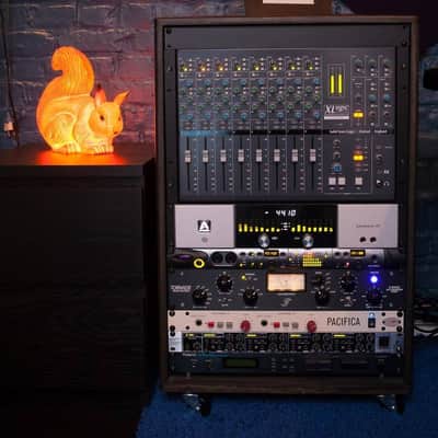 Nice-Racks 16-Space Studio Rack, 12" Deep image 5
