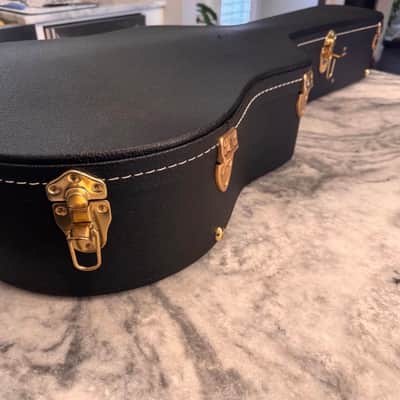 Martin 12C350 00-Size Hardshell Acoustic Guitar Case 2010s - Black image 3