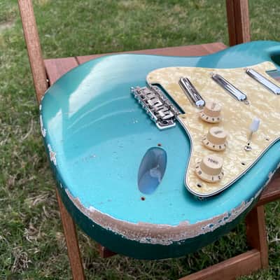 MJT Stratocaster body fits Fender 2015 *Metallic* Lake placid blue relic. Amazing finish checking! image 6