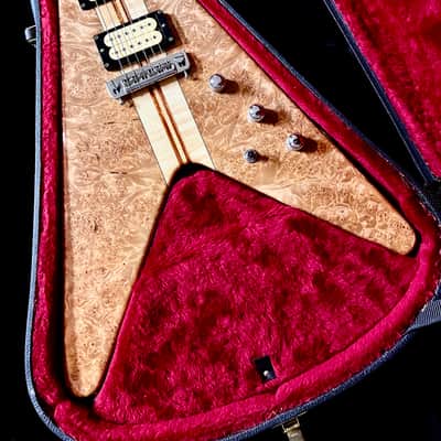 Moonstone FLAMING V flying v 1984 - Natural Paduak & maple burl image 2