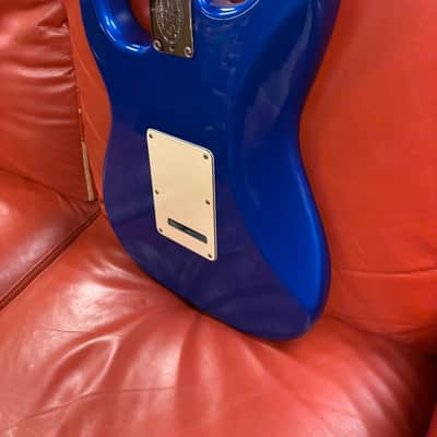 2004 50th Anniversary Fender American Series Stratocaster with Maple Fretboard Chrome Blue image 16