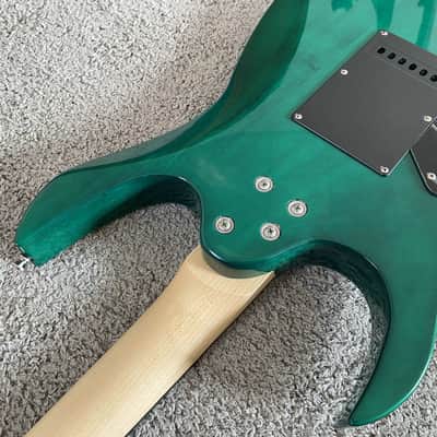 Transparent Green Superstrat Electric Guitar, Basswood Body, Maple Neck, Rosewood Fingerboard image 8
