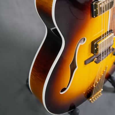 Heritage - Standard Eagle Classic Hollowbody Electric Guitar - Original Sunburst 2023 + Case image 8
