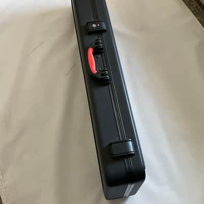 2010's Fender Stratocaster Telecaster Hardshell Electric Guitar Case TSA Latches w/ Keys (Damaged) image 12