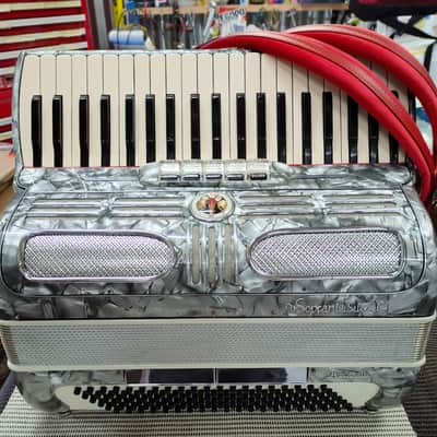 Soprani di Silvio Piano Accordion. Fully Refurbished, LMM, 41 KEYS/120 BASS, New Straps, New Case. image 1
