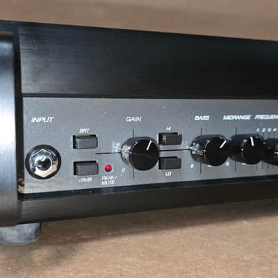 Ampeg SVT-3 PRO 450-Watt Rackmount Bass Amp Head 2007 - Present - Black image 6