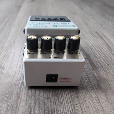 Boss TE-2 Tera Echo 2013 - Present - White image 7