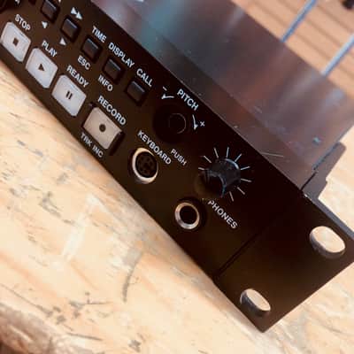 Tascam SS-CDR1 CD Recorder Rack Unit image 3