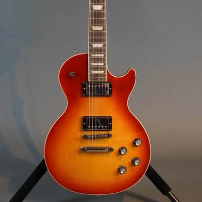 Gibson Les Paul Classic Satin Heritage Cherry w/Case (2020) - Used image 4