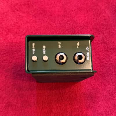 Barely used Radial JDI Passive Direct Box (Green) image 2