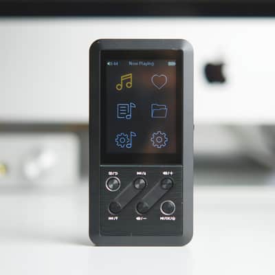 Fiio X3 1st Gen Hi-res Audio Player (Black) in Very Good Condition image 2