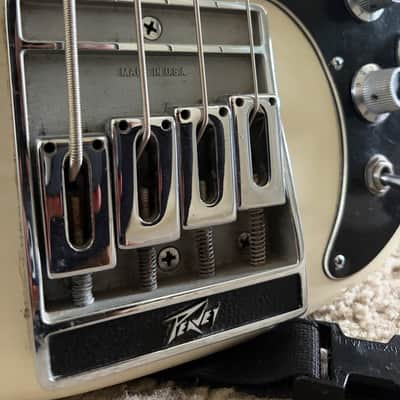 Peavey T40 1982 - White with EGC Aluminum Neck image 5