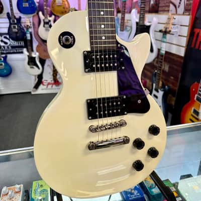 Epiphone Les Paul Studio, White - Pre Owned image 2