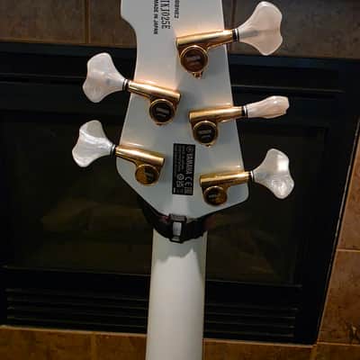 Yamaha BBNE2 Nathan East Signature Bass 2010s - White image 5