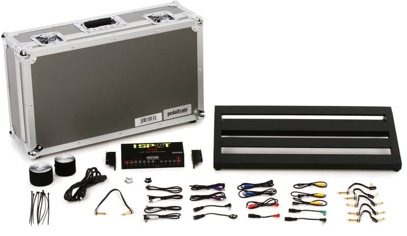 Pedaltrain Classic 2 TC 24x12.5-inch Pedalboard with CIOKS DC7 Power Supply and Tour Case image 1