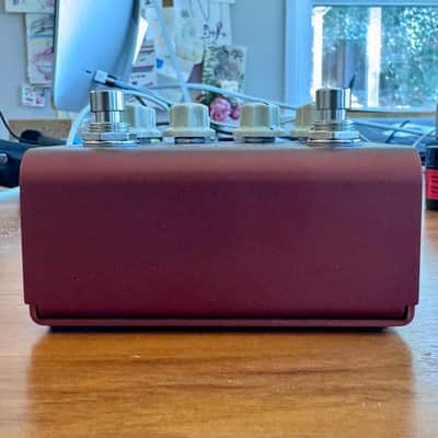 Strymon Lex Rotating Speaker Pedal V2 2022 - Present - Red image 3
