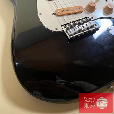 Fender Japan ST33R Stratocaster E Serial 1980s Electric Guitar image 5