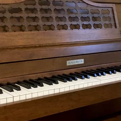 Vintage 1975 Baldwin Acrosonic 41” Console Upright Piano Natural Walnut Lacquer Fully Original w/ Bench Made in USA image 14