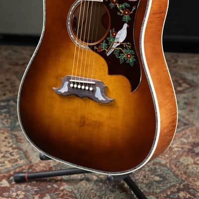 Gibson Dove Anniversary Limited Edition Acoustic/Electric Guitar - Cremona Burst with Hardshell Case image 5
