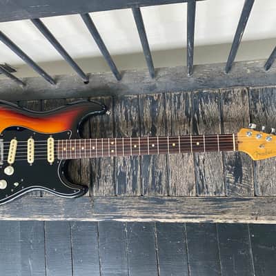Fender American Stratocaster 2001 - Sunburst image 1