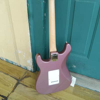 Vintage Fernandes Ltd Edition Strat Burgundy Mist NOS image 5