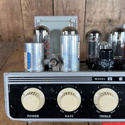 Newcomb H-50 PA head guitar amp 1950's - Silver image 18