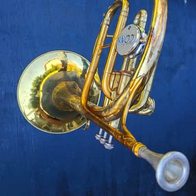 Conn  Mellophonium 1975 - Lacquer. Excellent playing condition, with very rare Conn melophonium mouthpiece. image 7