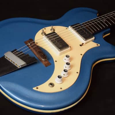Supro Tremolectric 1964 - Wedgwood Blue image 9