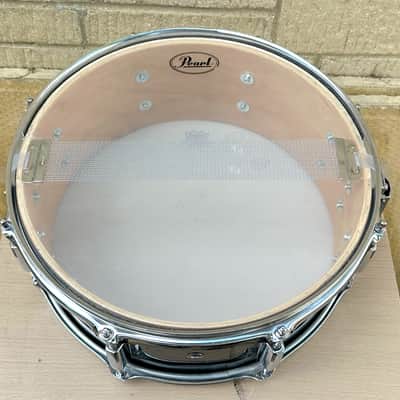 Pearl Forum Snare Drum 14x5.5 inch. image 6