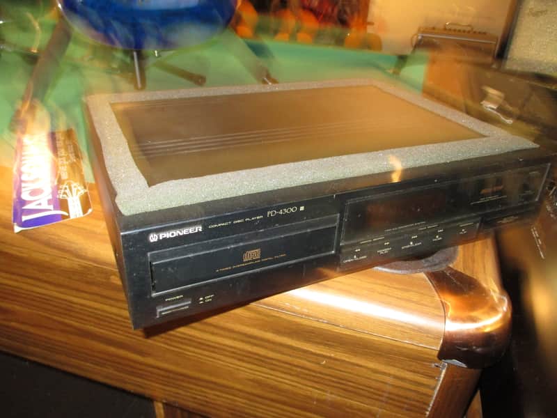 Pioneer PD-4300 Compact Disc Player 1989 image 1