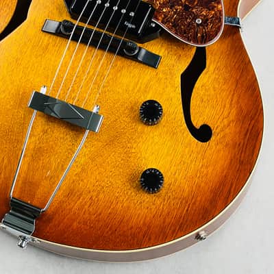 Godin 5th Avenue CW Kingpin II Hollow Body Guitar 2010s - Cognac Burst image 5