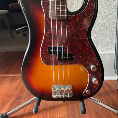 Fender Standard Precision Bass 2009 - 2017 MIM image 2