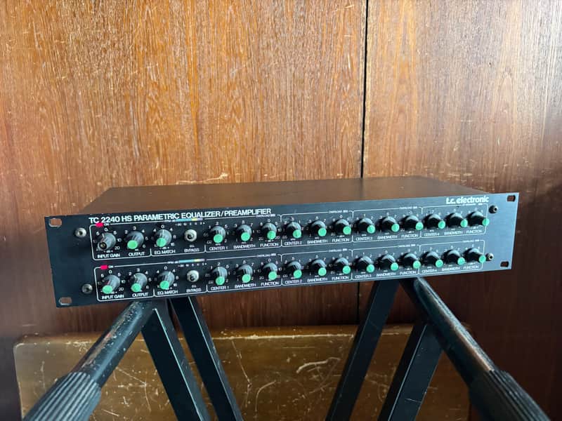 t.c.electronic TC2240 HS PARAMETRIC EQUALIZER/PREAMPLIFIER 2U RACK MOUNT image 1