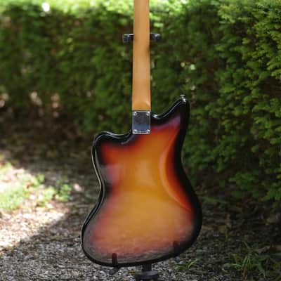 Fender Limited Edition Vintera II Road Worn 50s Jazzmaster- 3-Color Sunburst(2) image 15