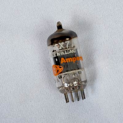 Amperex 12AX7 / ECC83 Preamp Tube – Made in Holland – Tests Strong image 2