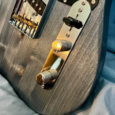 Partscaster Telecaster (Pinecaster) 2026 - Nitrocellulose Blue image 4