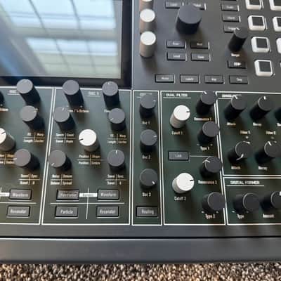 Waldorf Iridium Desktop Synthesizer 2020 - Present - Black image 6